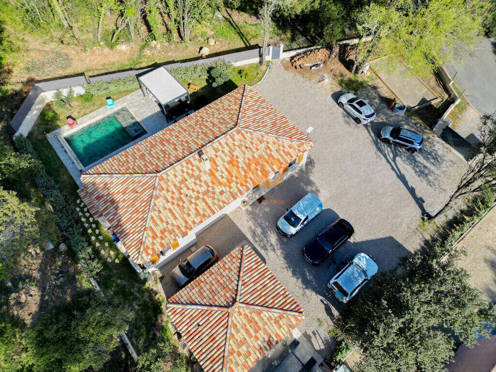 Maison à LA MOTTE