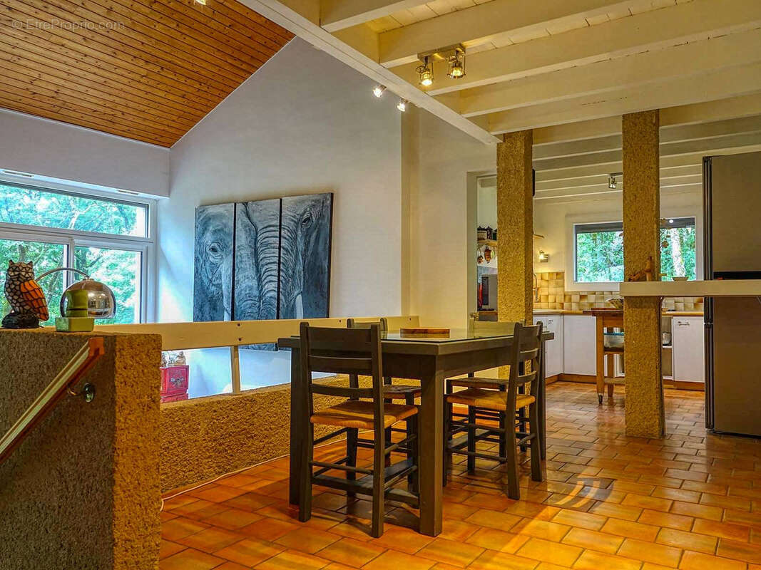 Maison à CASTELFRANC