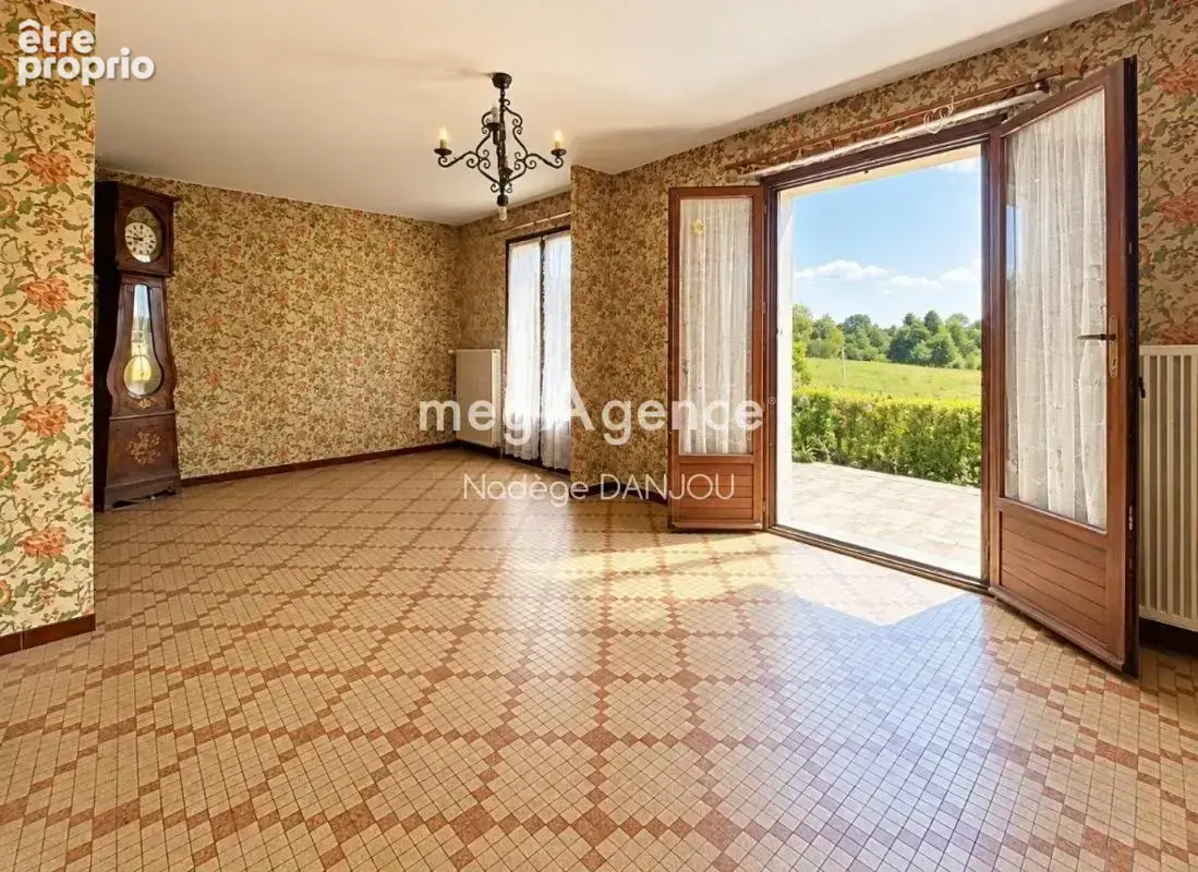 Pavillon vie de plain pied sur sous-sol  avec dependance et terrain 9103 m2 noues de sienne - photo 4