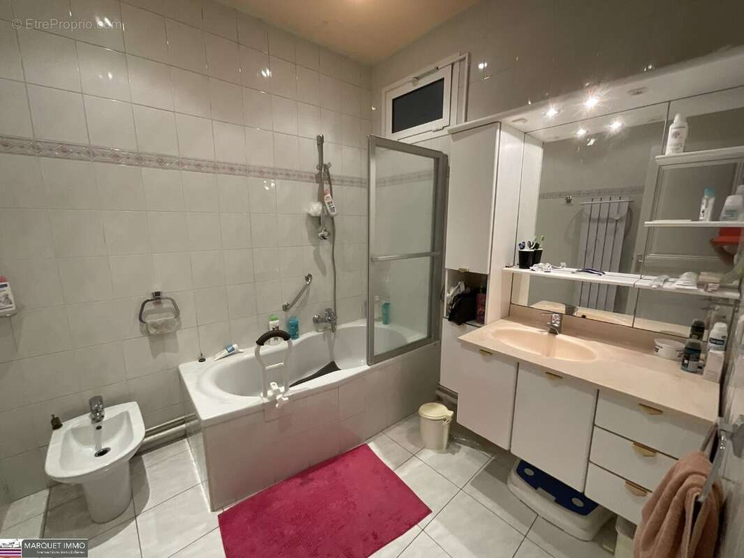 Appartement à BEZIERS