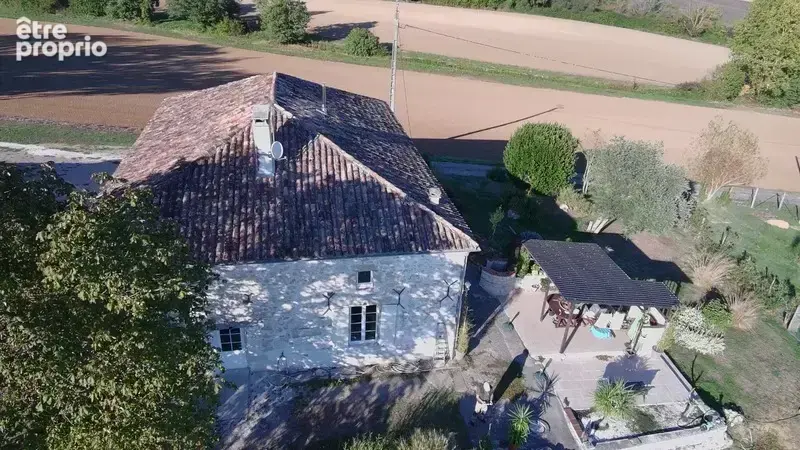 Maison à vendre P5 -160m2- Terrain 4044m2-Dépendances -Proche Astaffort - photo 3