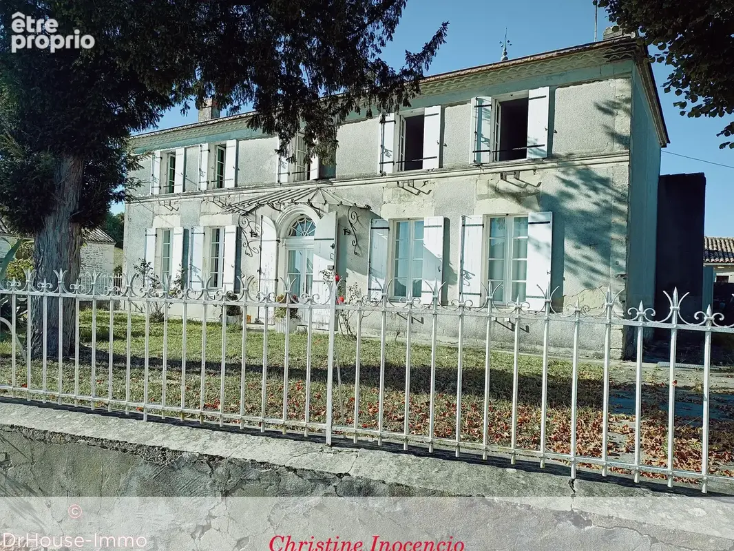 Maison 167 m² à Blaye  - photo 1