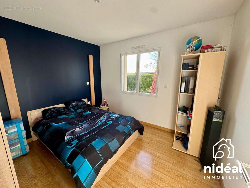 Maison à FERRIERES-HAUT-CLOCHER