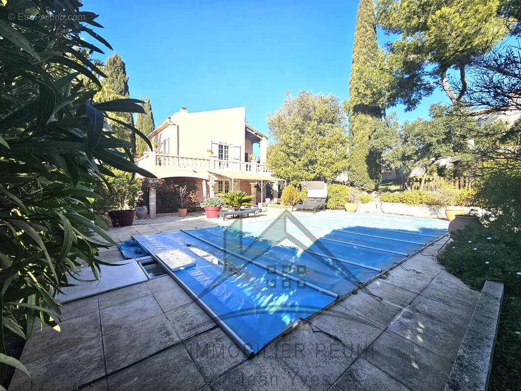 Maison à MARTIGUES