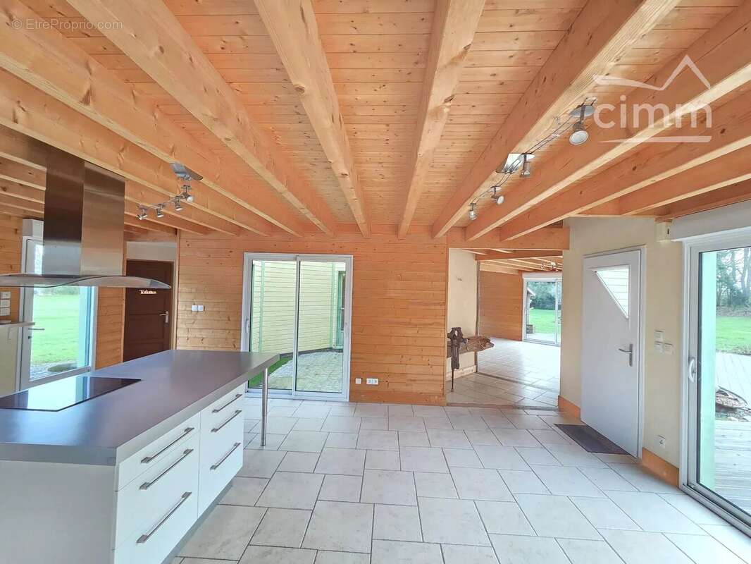 Maison à NORT-SUR-ERDRE