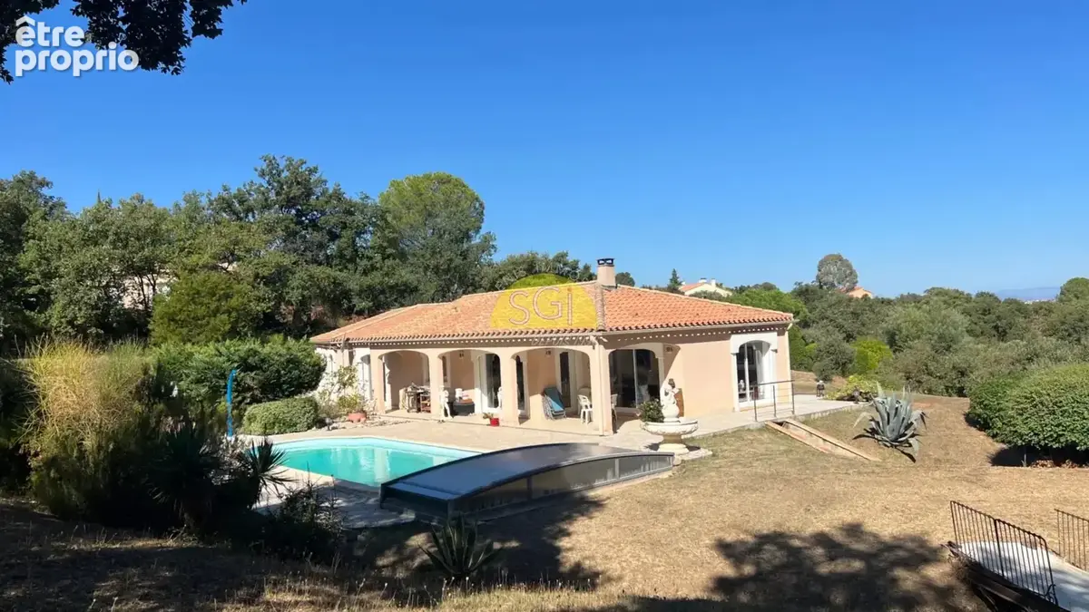 Belle villa climatisée de plain-pied avec piscine et garage sur 5 153 m² de terrain - photo 18