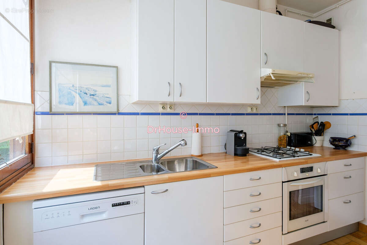 Appartement 70 m² à Noisy-Le-Roi  - photo 4