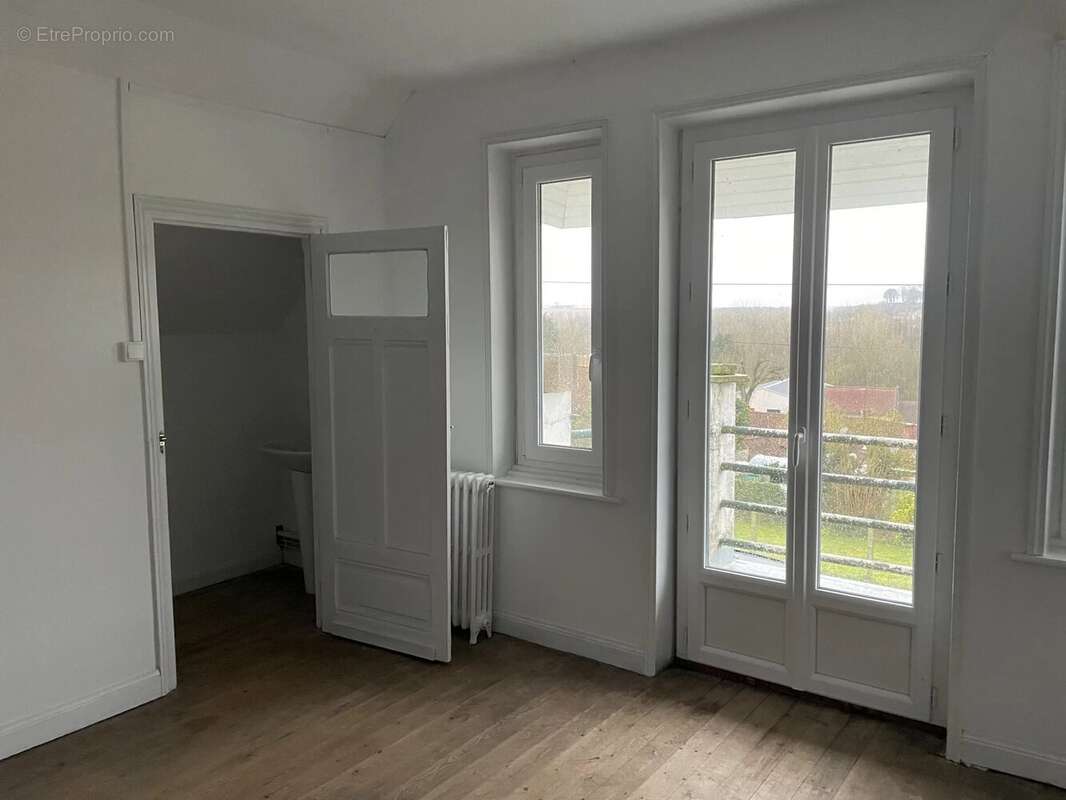 Maison à NEUVILLE-SOUS-MONTREUIL