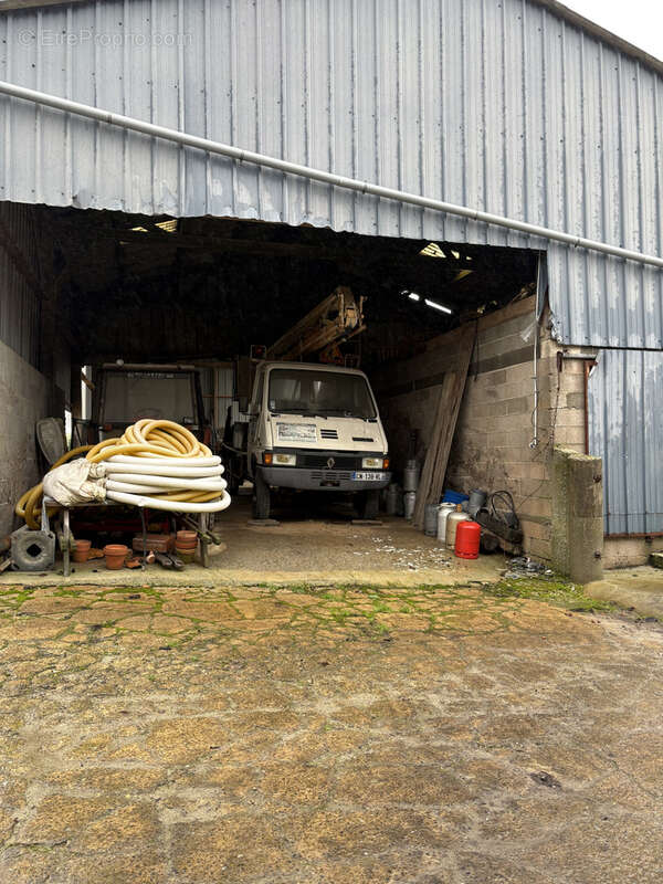 Maison à SAINT-AUBIN-FOSSE-LOUVAIN