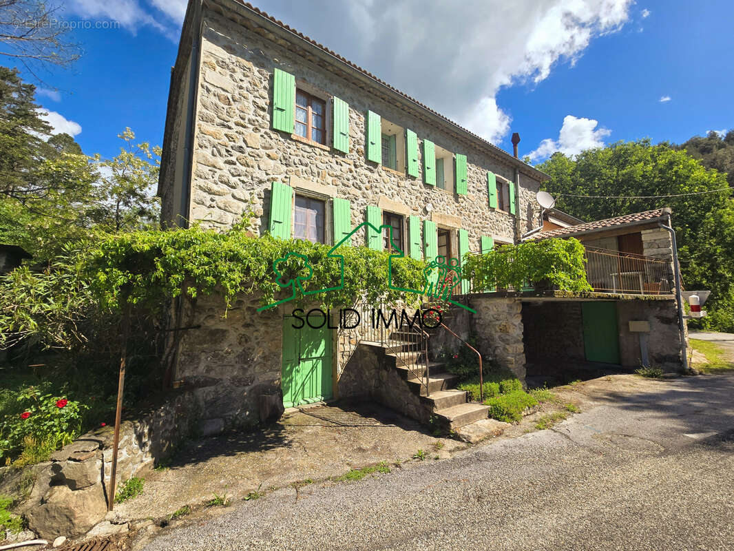 Maison à ROCLES