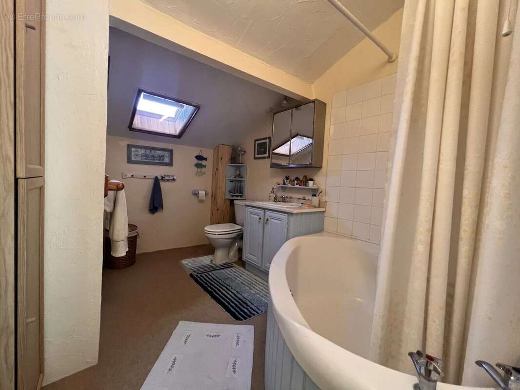 Maison à TAIZE-AIZIE