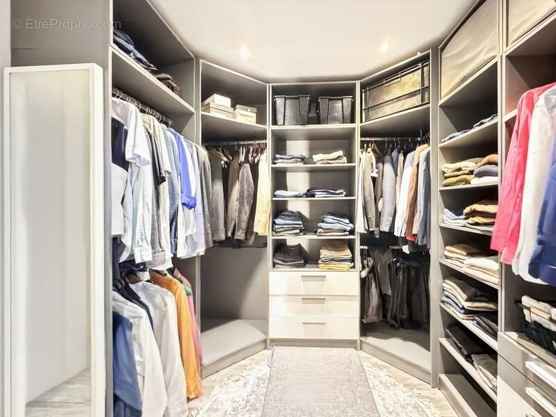 Maison à LES PONTS-DE-CE