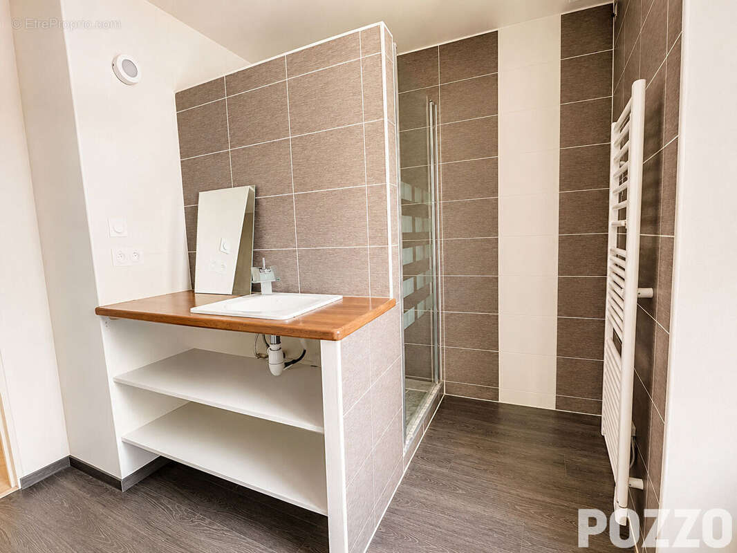 maison en pierres de 60 m² , idéal investisseur - photo 6