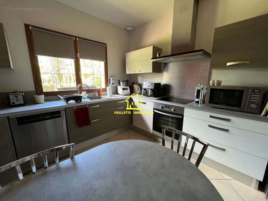 Maison à SAINT-ROMAIN-DE-COLBOSC