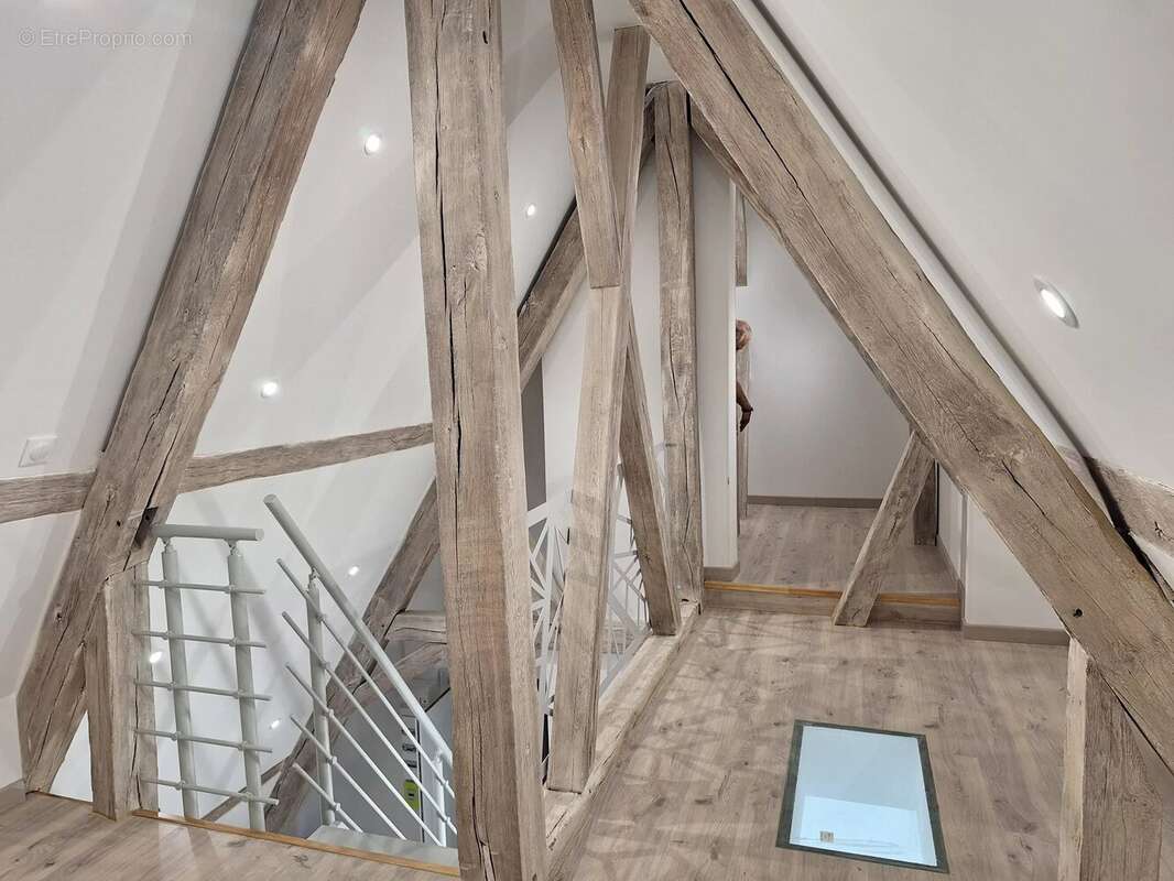 Coup de coeur ! comme neuf ! au 3ème/3 superbe appartement en duplex bénéficiant d'un excellent dpe en "c" et d'une tres belle a - photo 4