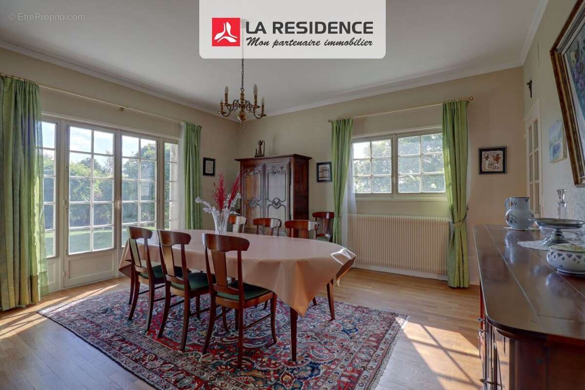 Maison à VILLIERS-SAINT-FREDERIC