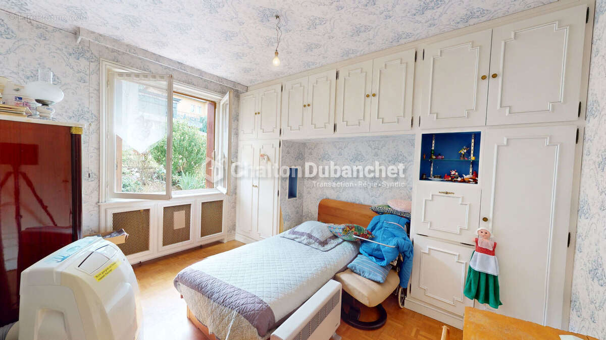 COURS - Maison de 159 m² - photo 11