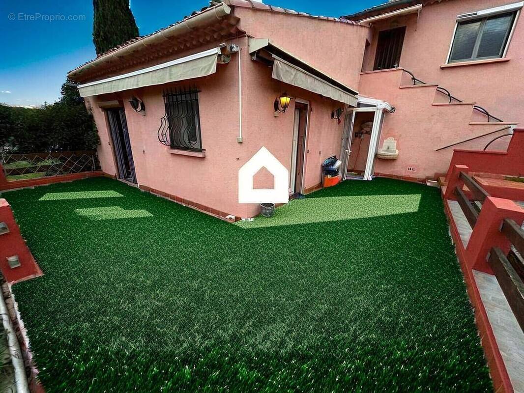 Appartement à SEPTEMES-LES-VALLONS