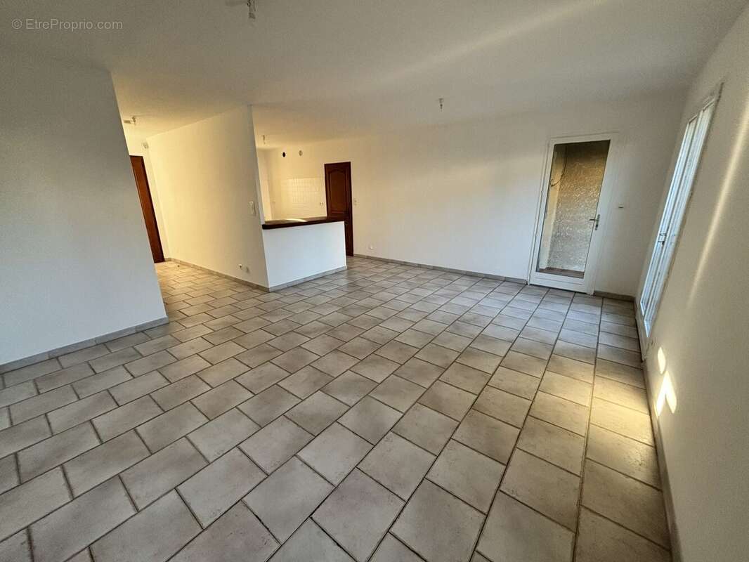 Maison à BOUC-BEL-AIR