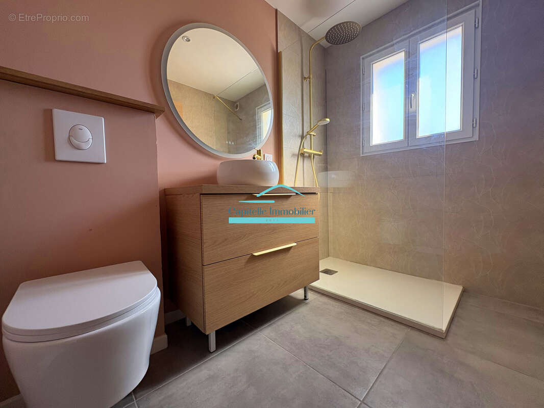 Mireval - Appartement T2 rénovée de 39 m2 - photo 5