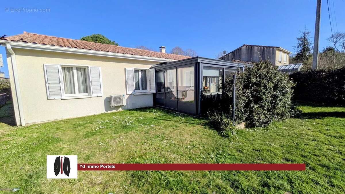 Maison à CASTRES-GIRONDE