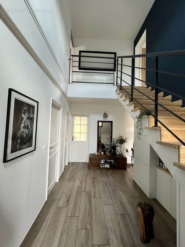 Maison à FRENEUSE