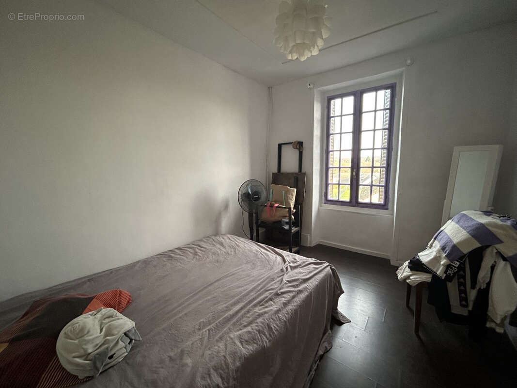 Maison à LAGRAULIERE