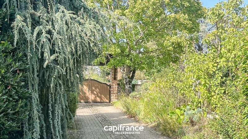 Maison à CHATILLON-SUR-CHALARONNE