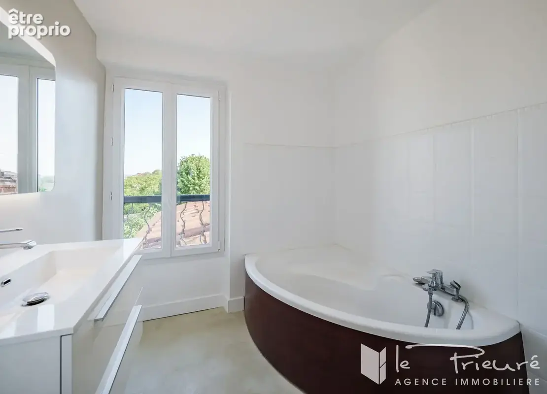 Albi.  Maison de ville avec cachet, jardin, terrasse et garage - photo 12