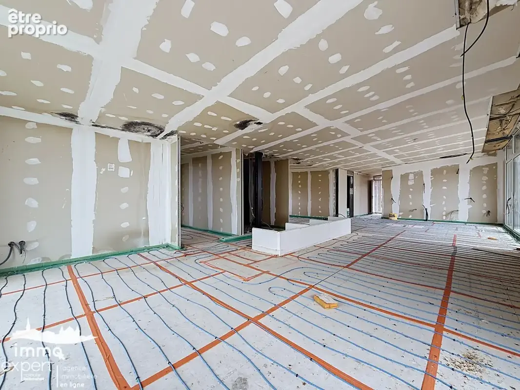 Maison à terminer   un beau potentiel à révéler ! - photo 8