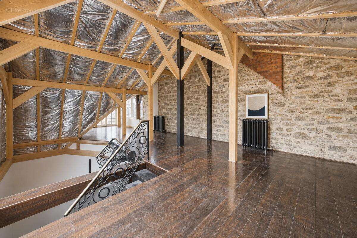 Maison à PARIS-20E