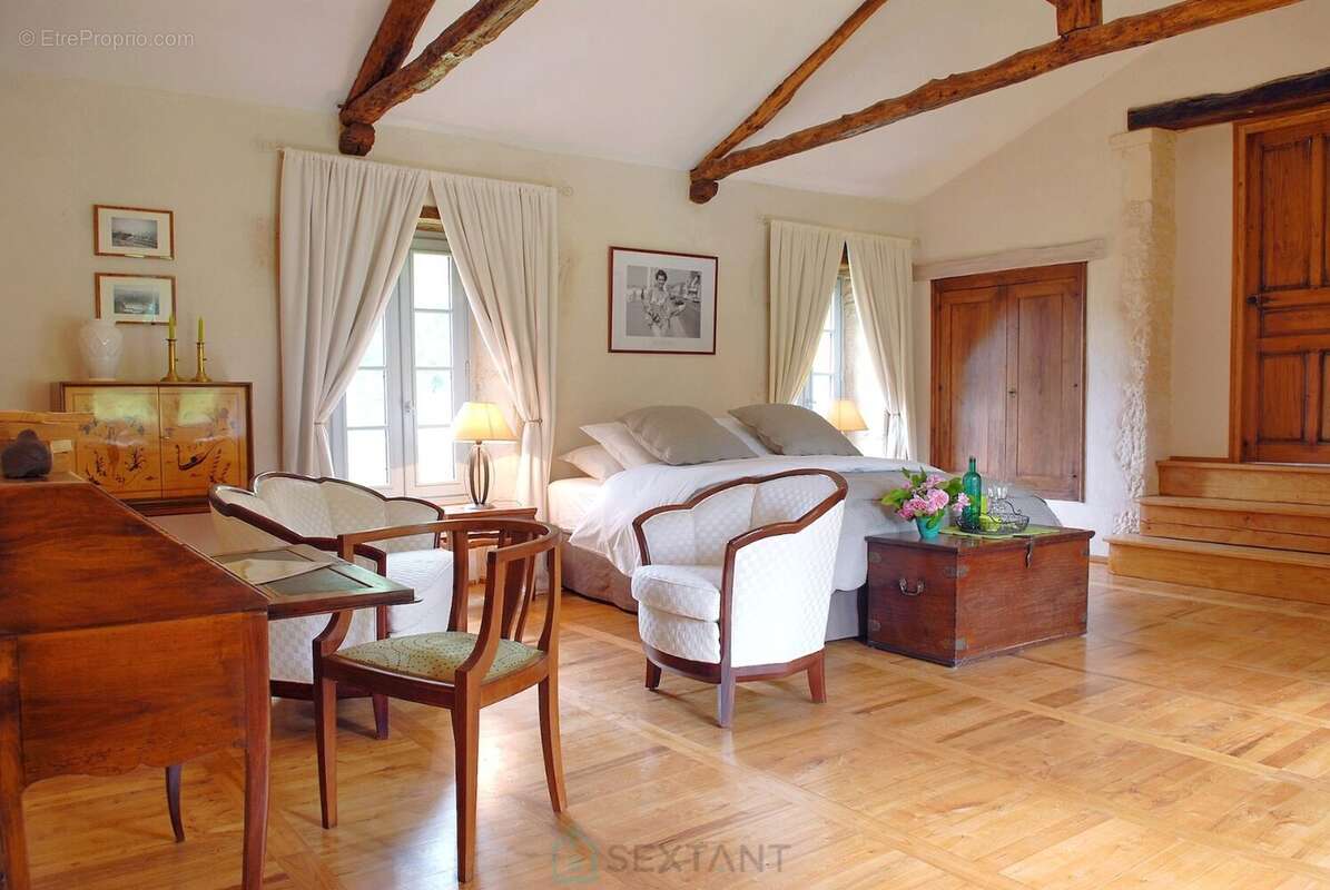 Véritable joyau niché dans un écrin de verdure sur la commune de Domme. - photo 24