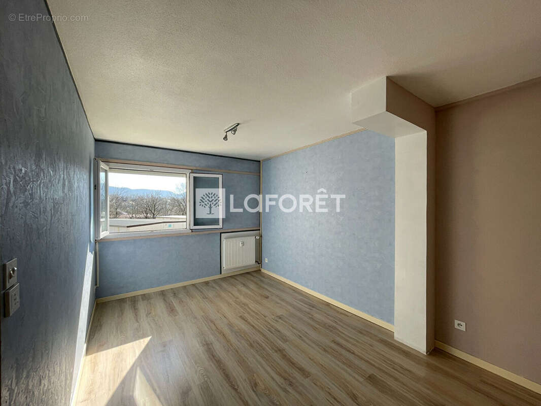 Appartement à LONS-LE-SAUNIER