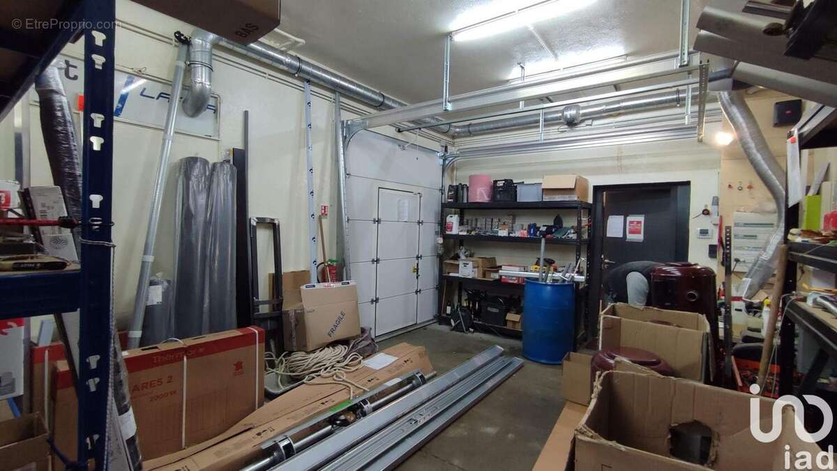 Photo 6 - Commerce à BESANCON