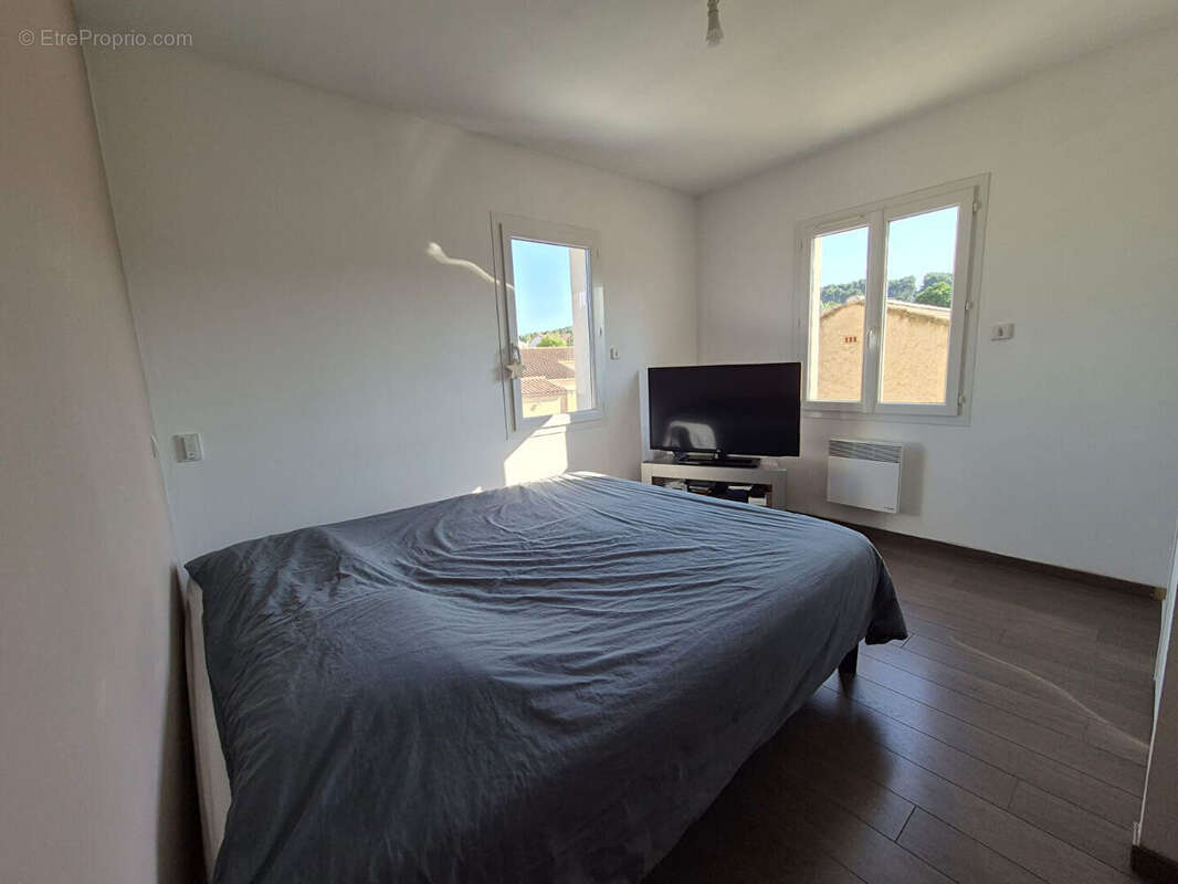 Maison à JONQUERETTES