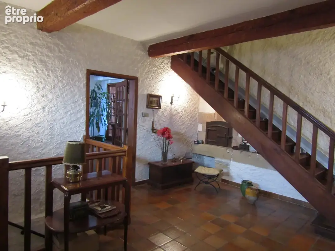 Maison de Village Avec Vue sur les Pyrénéeqs de Type 6/7 et petit jardinet - photo 3