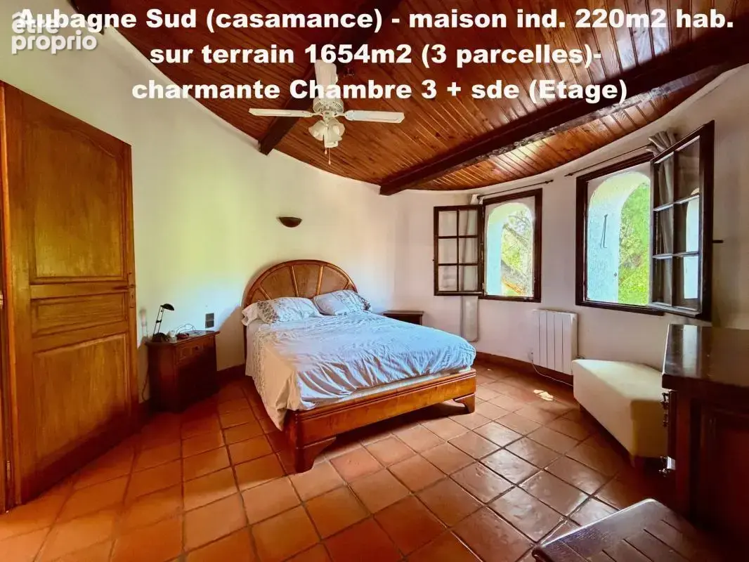 13400  Aubagne (Casamance et Chateau de Creissauds) Maison Individuelle -  4 à 5 chambres - 220m2 hab et 300m2 plancher - photo 19