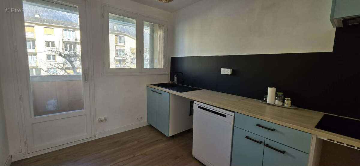 Appartement à ALBERTVILLE