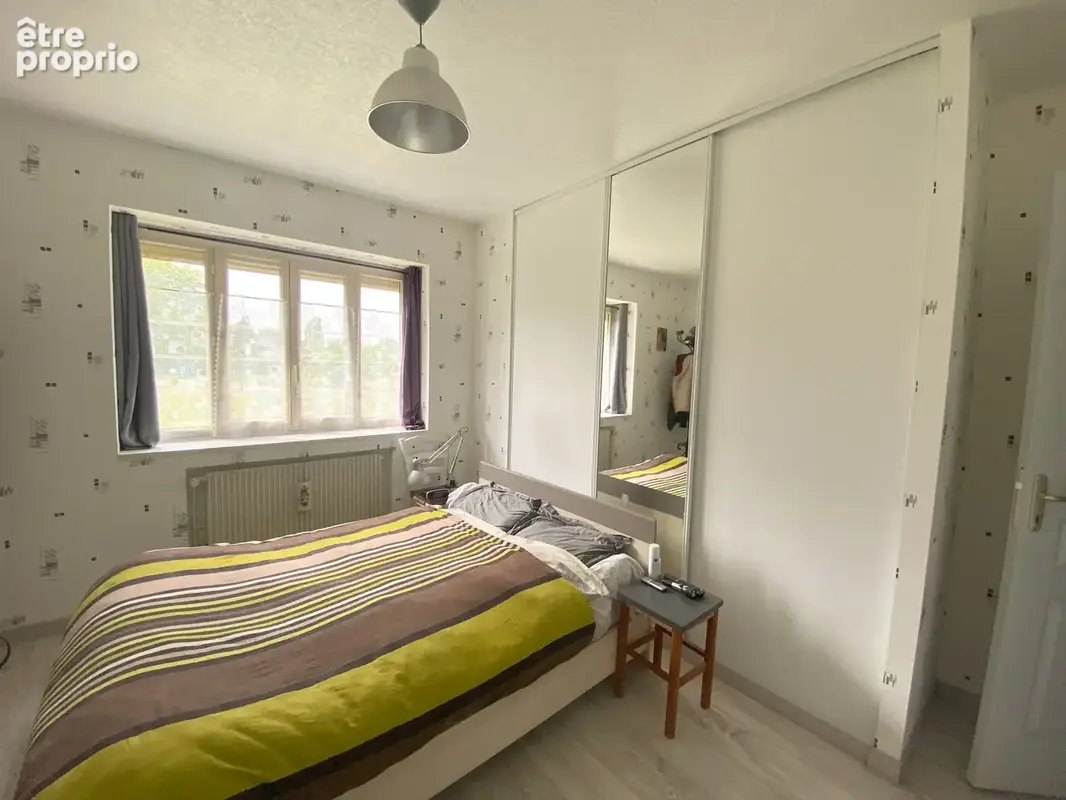 Ferme rénovée de  118 M2 habitable ! Terrain de 1 137 m2 à 13 500m2!  PRIX : 272 000 € - photo 9