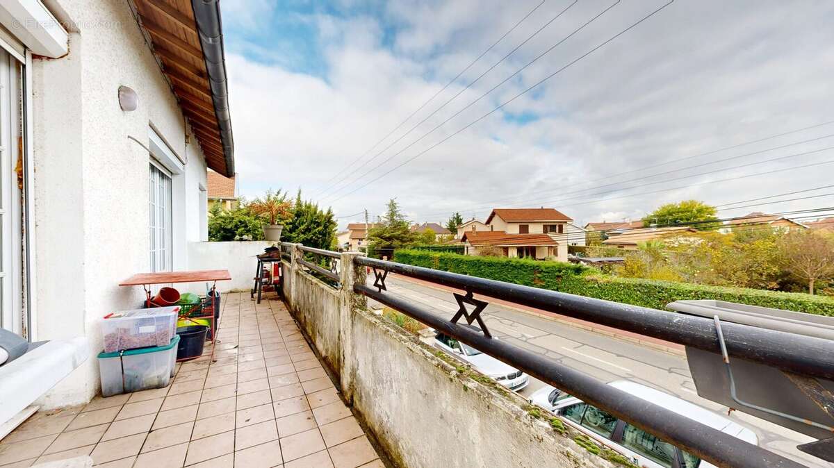 Appartement à SAINT-PRIEST