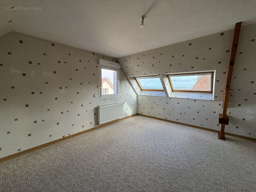 Maison à SAINT-COME-DE-FRESNE