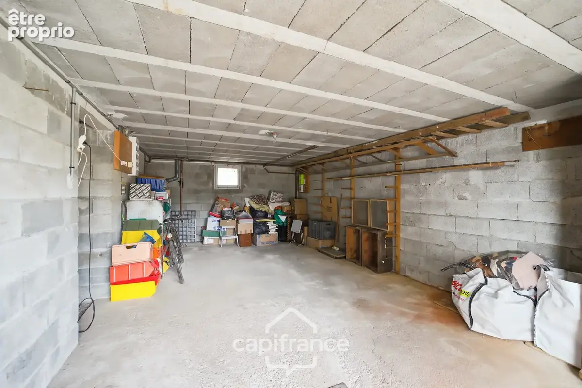 Maison sur sous-sol complet, 4 chambres avec grand garage et terrain clos à Domblans (39) - photo 10