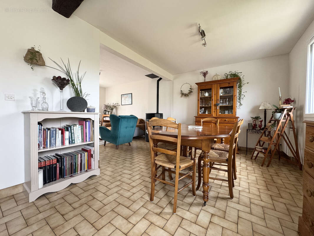 Maison à BRETTEVILLE