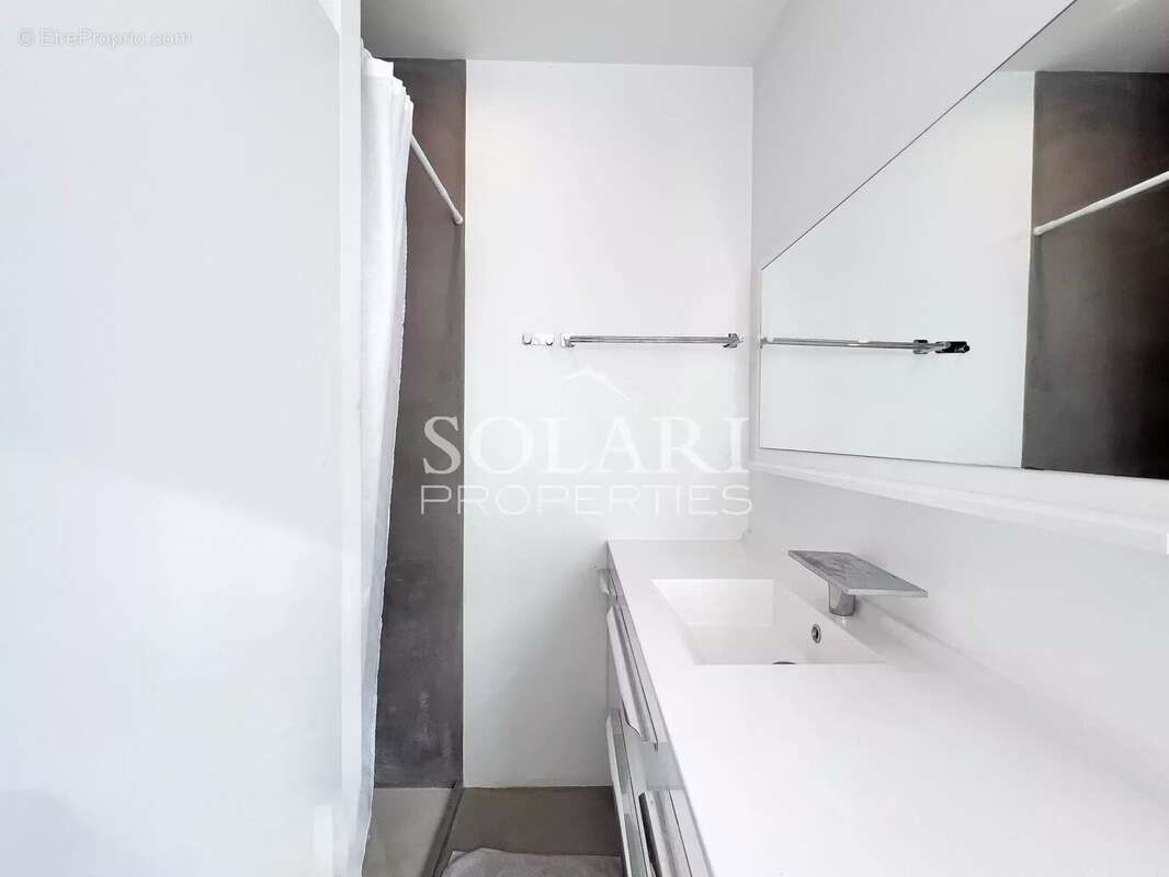 Maison à THEOULE-SUR-MER