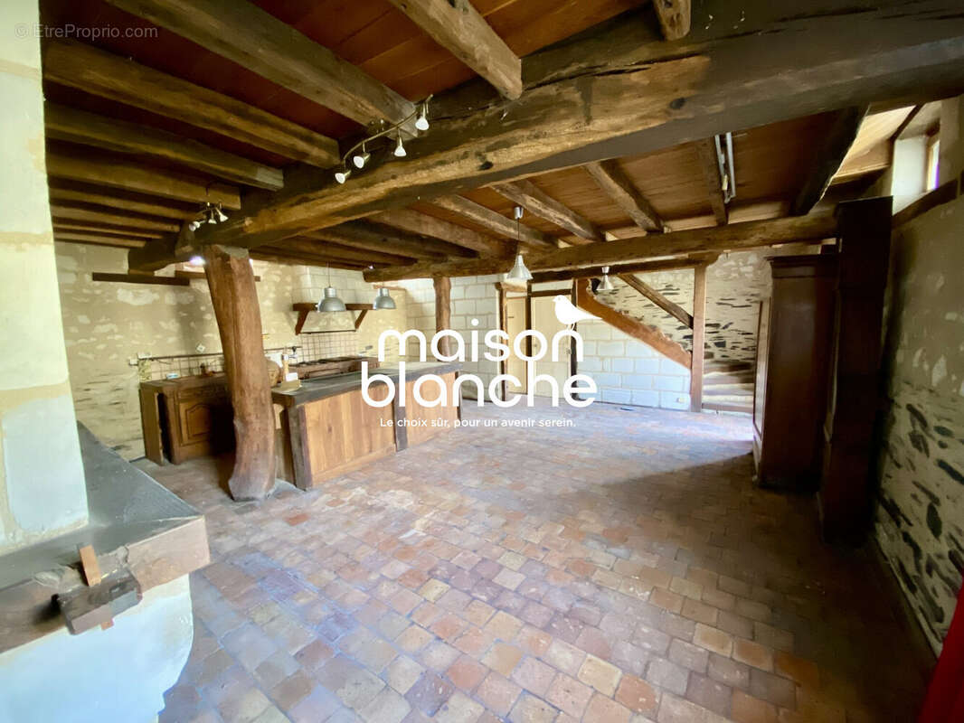 Maison à MAZE