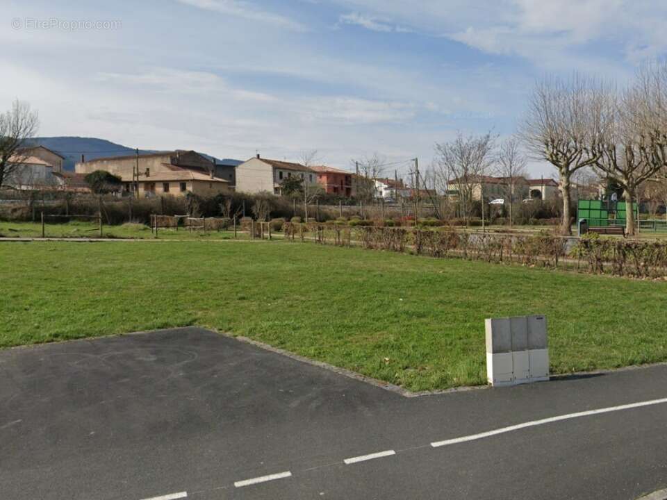 Terrain 938 m² à Aussillon  - photo 2