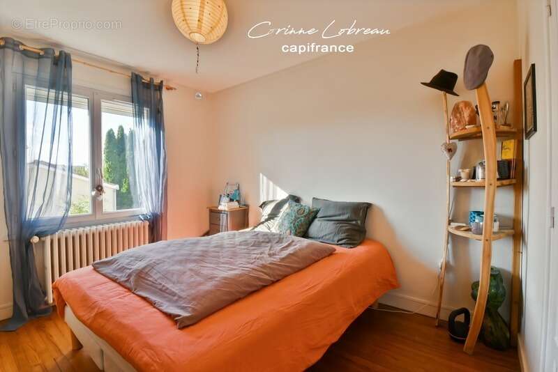 Maison à CHARNAY-LES-MACON