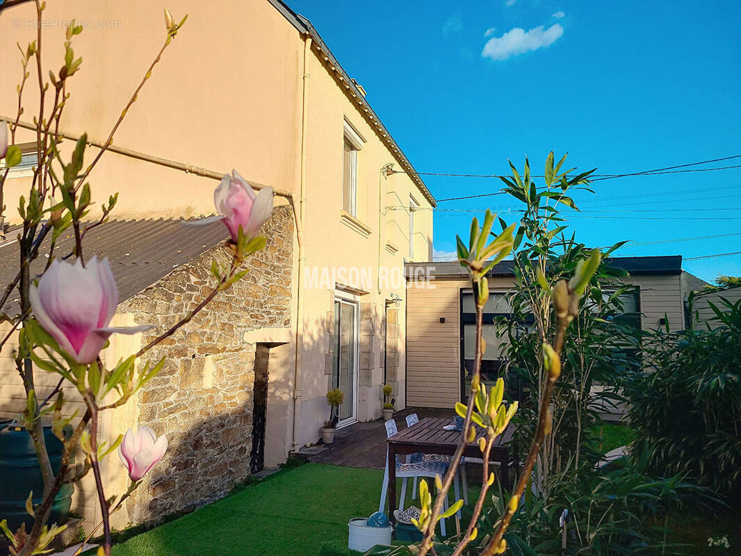 Maison à BONO