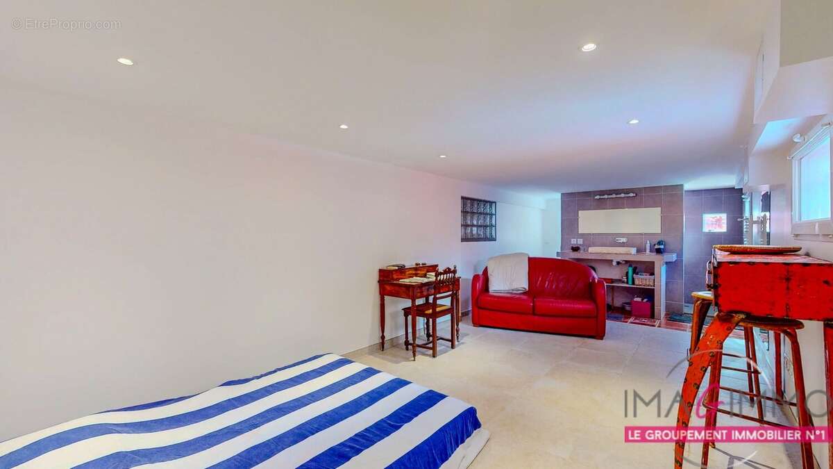 Maison à CASTELNAU-LE-LEZ