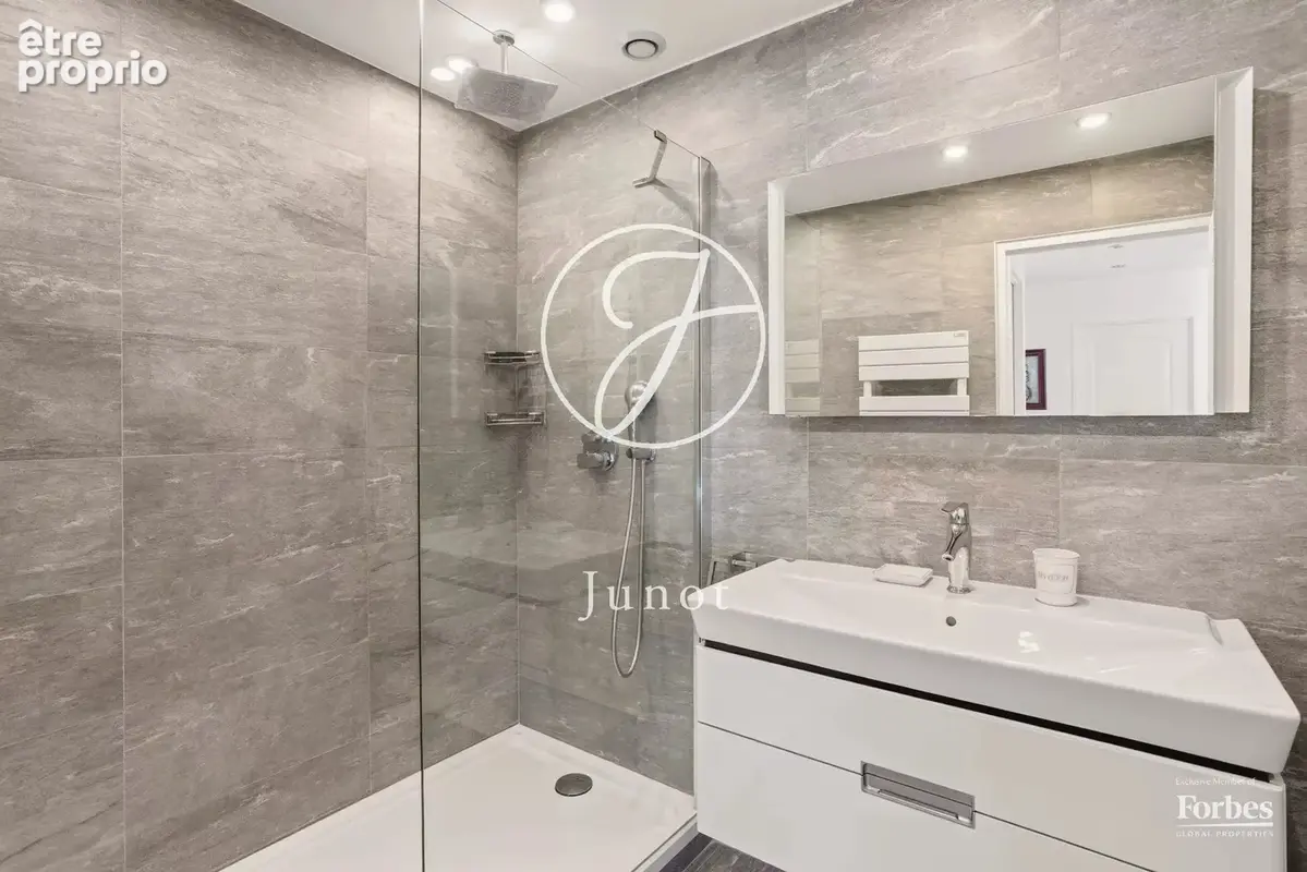 Croissy-sur-Seine - CENTRE-VILLE - Maison - 5 chambres - 179.02m² - Terrain 587m². - photo 20
